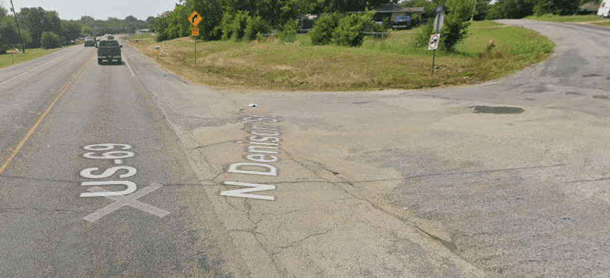 Bells Three-Vehicle Crash